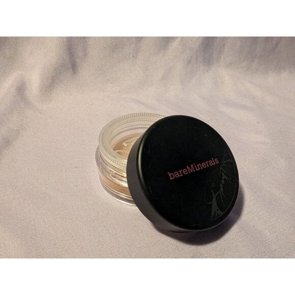 Bareminerals Tinted Hydrating Mineral Veil Loose Powder .05 oz - Picture 1 of 2